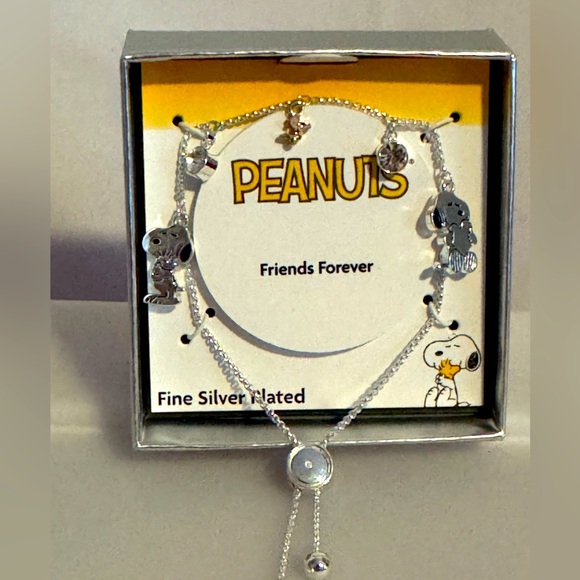 Peanuts Silver Plated charm Bracelet - Picture 1 of 3